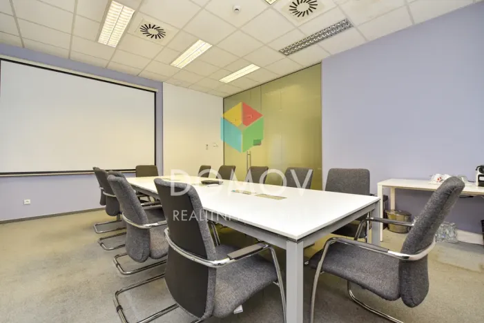 Pronájem kanceláře, Zdice - Černín, 525 m2