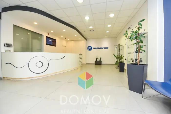 Pronájem kanceláře, Zdice - Černín, 525 m2