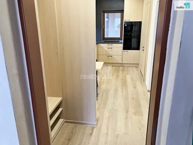 Pronájem bytu 3+1, Plzeň - Severní Předměstí, Lochotínská, 65 m2