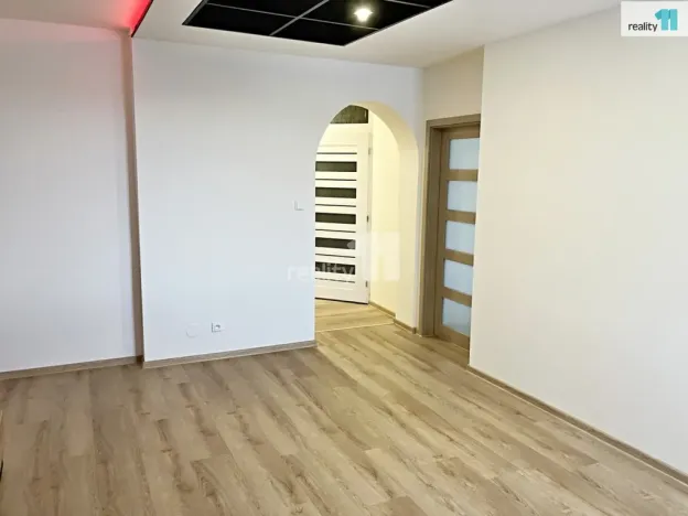 Pronájem bytu 3+1, Plzeň - Severní Předměstí, Lochotínská, 65 m2