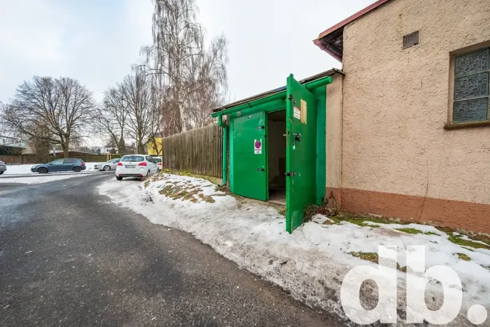 Pronájem garáže, Karlovy Vary, Nádražní, 14 m2