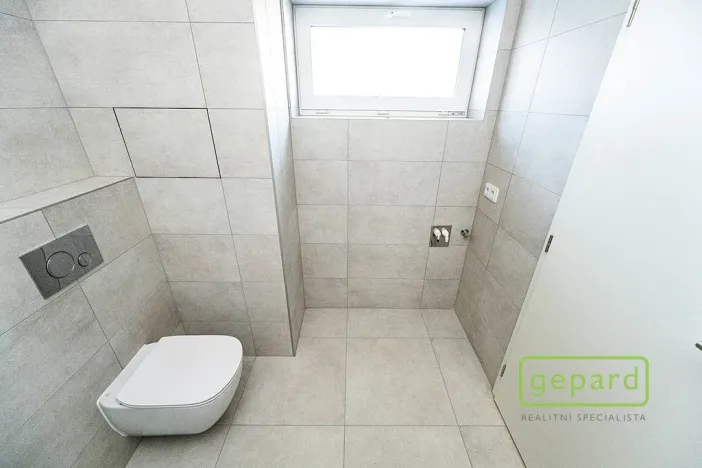 Pronájem bytu 1+kk, Praha, Danielova, 34 m2