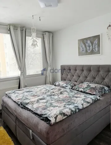 Pronájem bytu 3+kk, Praha, Štětínská, 69 m2