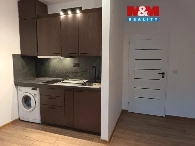 Pronájem bytu 1+kk, Příbor, Šafaříkova, 27 m2
