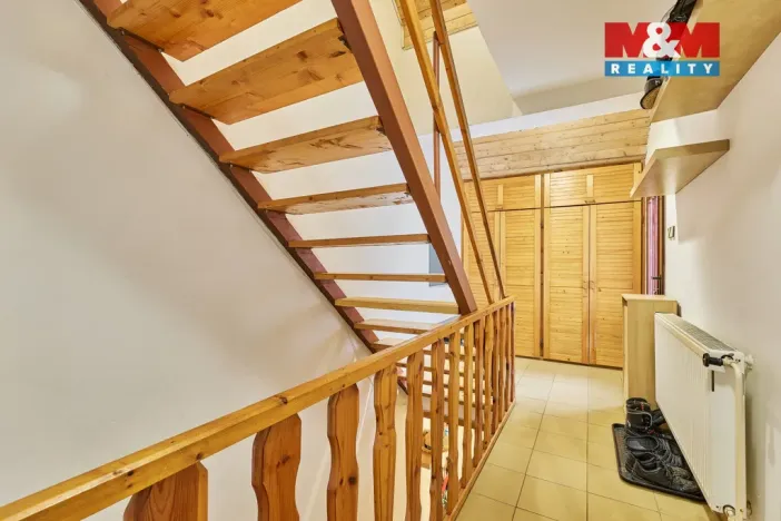 Prodej rodinného domu, Horní Maršov, Za Vodou, 600 m2