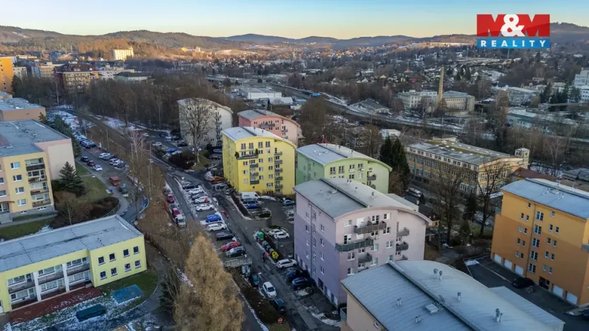 Prodej garáže, Liberec - Liberec VI-Rochlice, Nádvorní, 20 m2