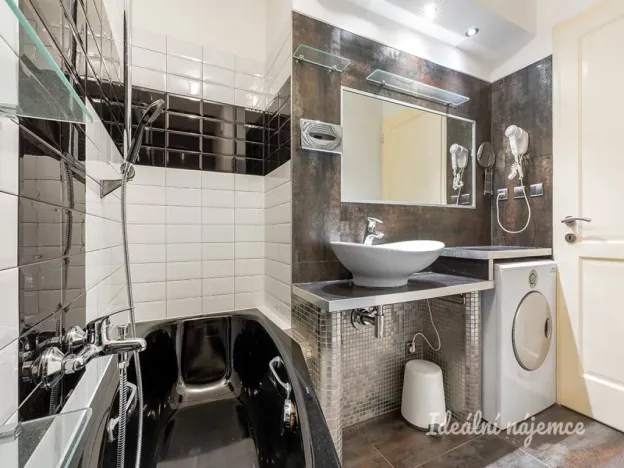 Pronájem bytu 2+kk, Praha - Nové Město, Sokolská, 55 m2