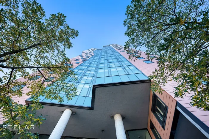 Pronájem atypického bytu, Brno - Štýřice, Pražákova, 332 m2