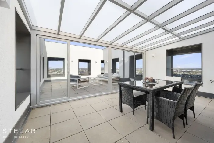 Pronájem atypického bytu, Brno - Štýřice, Pražákova, 332 m2