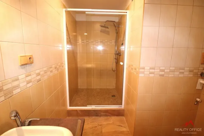 Pronájem bytu 3+1, Růžová, 77 m2