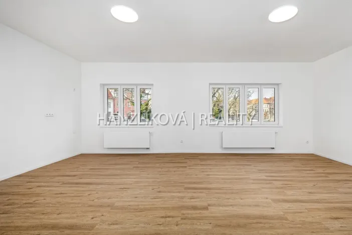 Prodej bytu 4+kk, České Budějovice - České Budějovice 6, Čechova, 103 m2