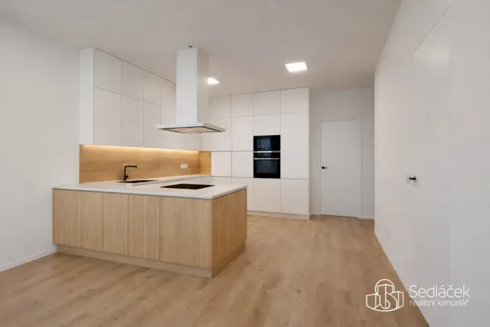 Prodej bytu 3+kk, Sokolov, Hornická, 53 m2