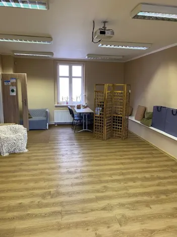 Pronájem kanceláře, Beroun, Politických vězňů, 132 m2