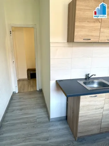 Prodej bytu 2+1, Nýřany, Komenského, 63 m2