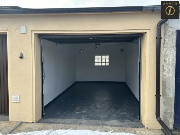 Prodej garáže, Kladno, U Cihelny, 19 m2