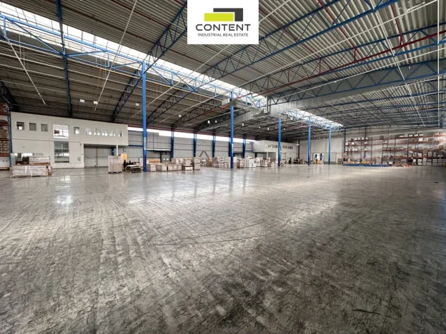 Pronájem skladu, Kněževes, Nad Kovárnou, 4264 m2