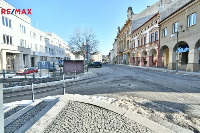 Pronájem bytu 3+1, Nová Paka, Masarykovo náměstí, 93 m2