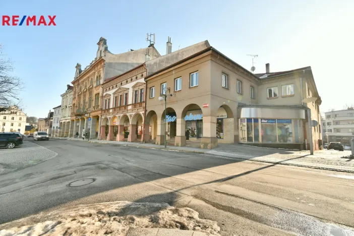 Pronájem bytu 3+1, Nová Paka, Masarykovo náměstí, 93 m2