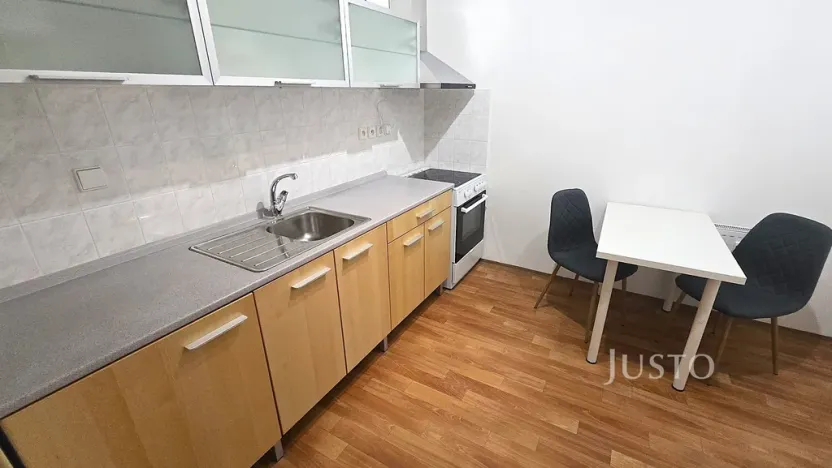 Pronájem bytu 2+1, Písek, Budějovická, 53 m2