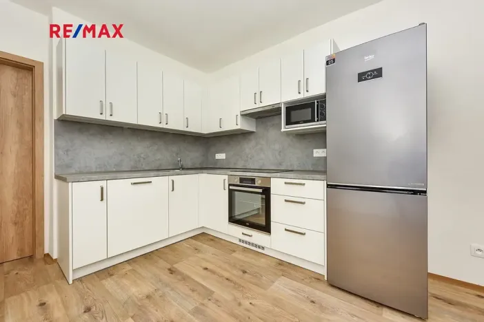 Pronájem rodinného domu, Zruč-Senec, U pomníku, 130 m2