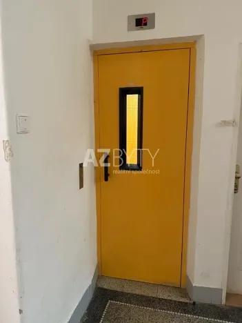 Prodej bytu 2+kk, Praha - Bubeneč, Jugoslávských partyzánů, 42 m2