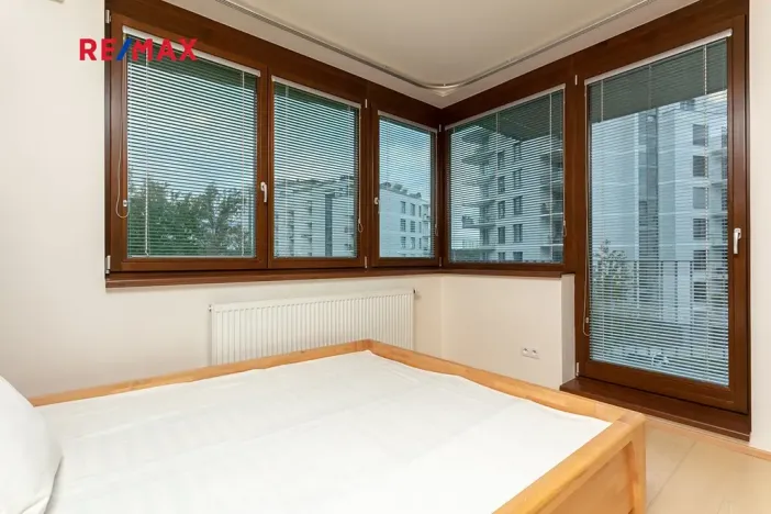 Pronájem bytu 3+kk, Praha - Hlubočepy, Devonská, 64 m2