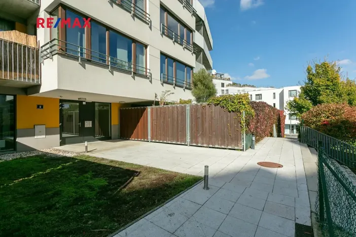 Pronájem bytu 3+kk, Praha - Hlubočepy, Devonská, 64 m2