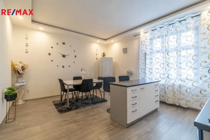 Prodej bytu 3+1, Kralupy nad Vltavou, Čechova, 186 m2