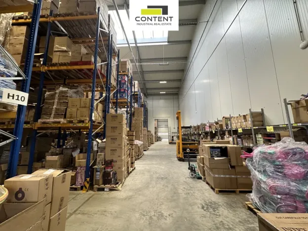 Pronájem skladu, Dubno, 5668 m2