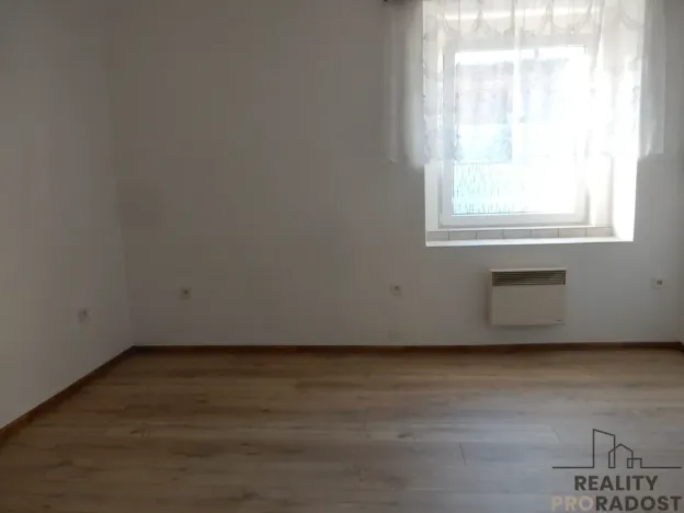 Pronájem bytu 3+kk, Řevničov, Třebízského, 80 m2