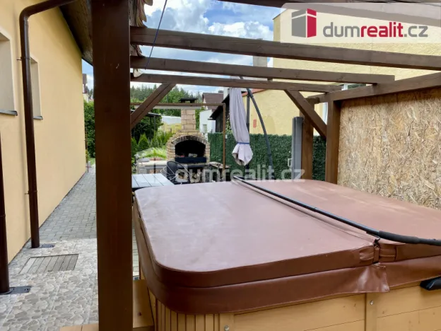 Pronájem bytu 2+kk, Mariánské Lázně - Hamrníky, třída Vítězství, 40 m2