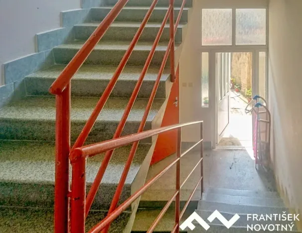 Pronájem kanceláře, Brno, Valchařská, 59 m2