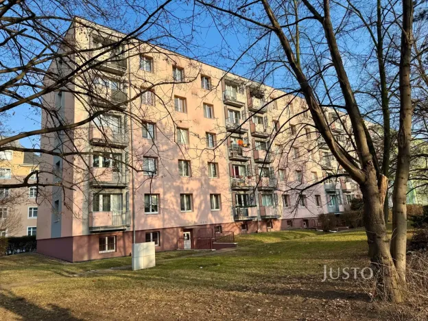 Pronájem bytu 2+1, Ústí nad Labem, Kozinova, 55 m2