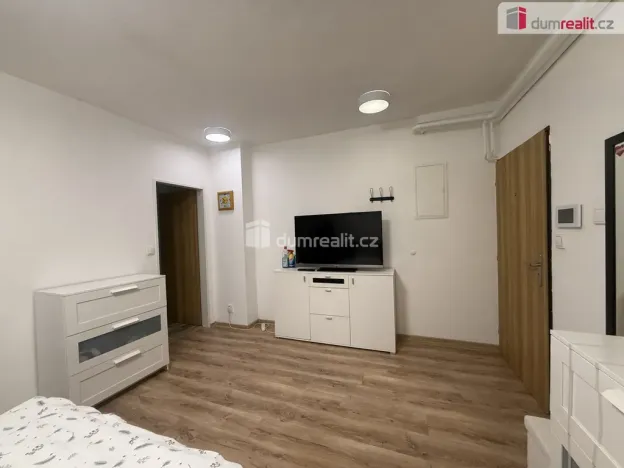 Pronájem bytu 1+kk, Telnice, 33 m2