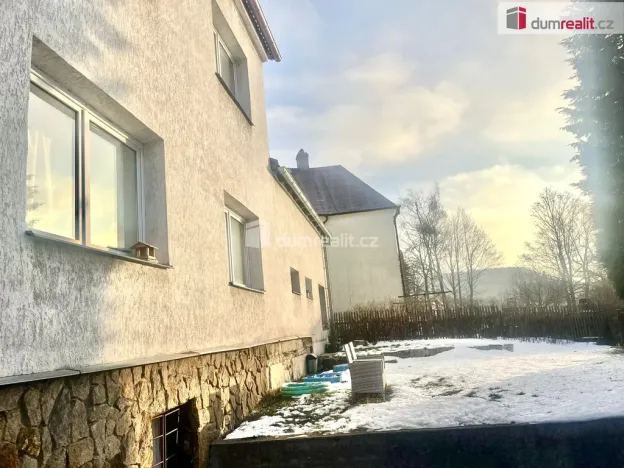 Pronájem bytu 1+kk, Tisá, 33 m2