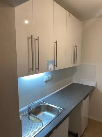 Pronájem bytu 2+kk, Praha, Zrzavého, 45 m2