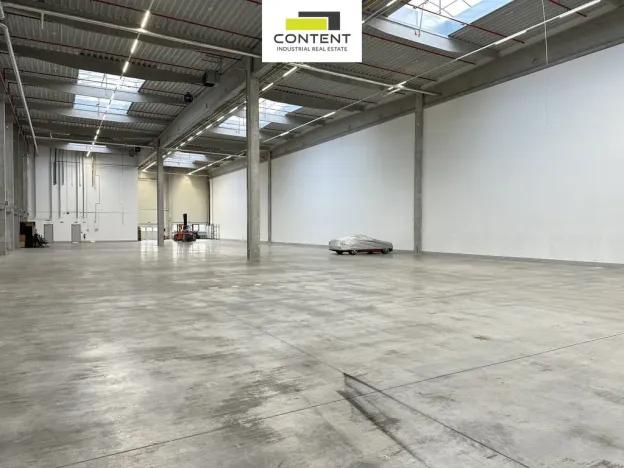 Pronájem výrobních prostor, Zápy, Královická, 2622 m2