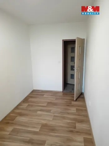 Pronájem bytu 2+kk, Ostrava - Muglinov, Komerční, 61 m2