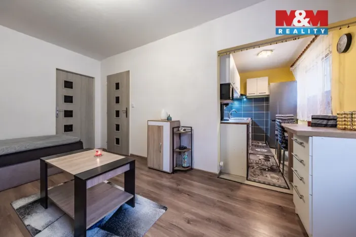 Prodej bytu 2+1, Milovice - Mladá, Spojovací, 43 m2