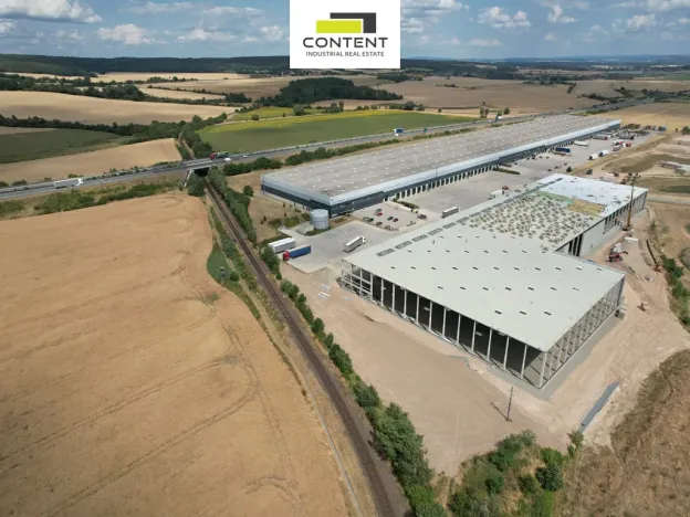 Pronájem skladu, Přehýšov, 31600 m2