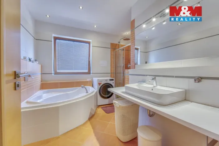 Prodej rodinného domu, Zruč-Senec - Zruč, Zlatá, 266 m2