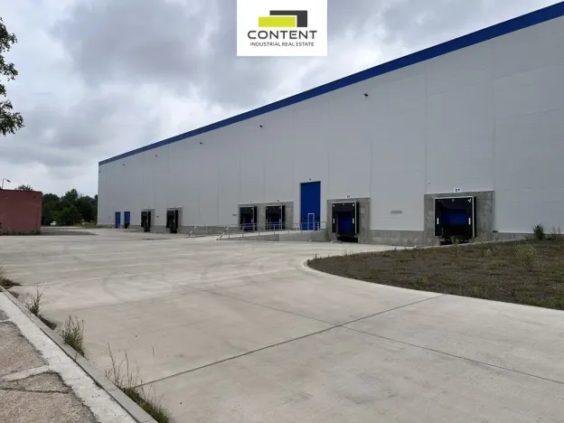 Pronájem skladu, Hradec Králové - Plotiště nad Labem, Náchodská, 7018 m2