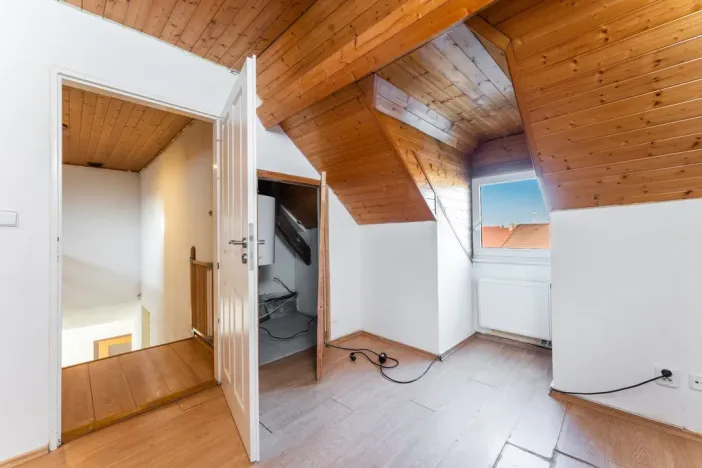 Prodej rodinného domu, Jesenice, Budějovická, 273 m2