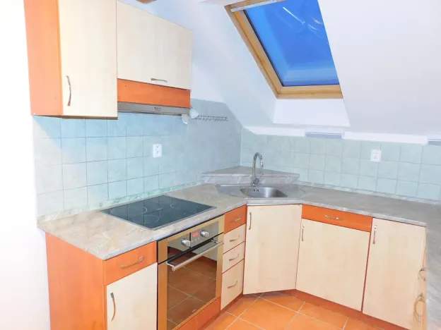 Pronájem bytu 2+kk, Poděbrady, Dr. Beneše, 61 m2