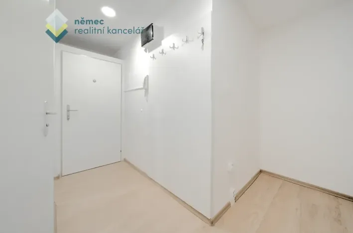 Pronájem bytu 2+kk, Praha - Braník, Ke Krči, 42 m2
