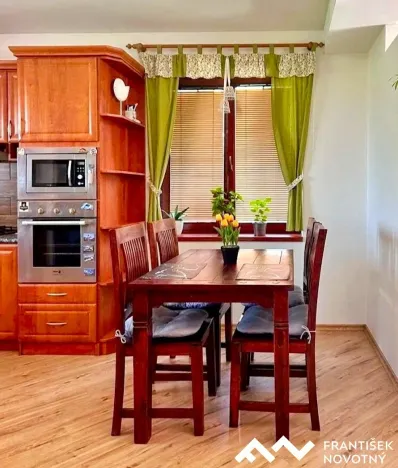 Prodej bytu 4+kk, Blatnice pod Svatým Antonínkem, 135 m2