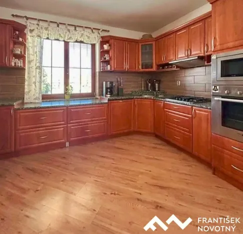 Prodej bytu 4+kk, Blatnice pod Svatým Antonínkem, 135 m2