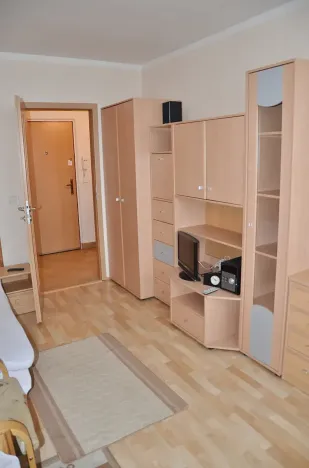 Pronájem bytu 3+kk, Praha - Kobylisy, Šimůnkova, 63 m2