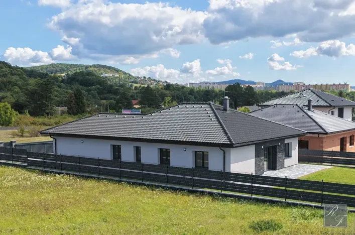 Prodej rodinného domu, Ústí nad Labem, 178 m2