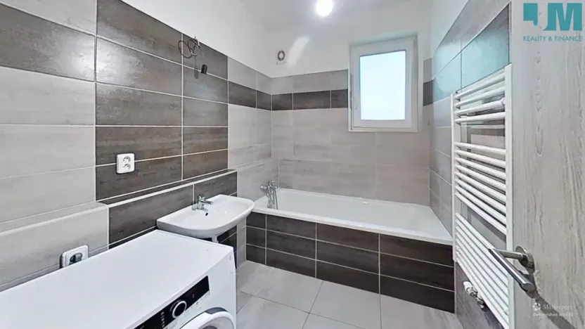 Prodej bytu 2+kk, Miroslav, Husova, 59 m2